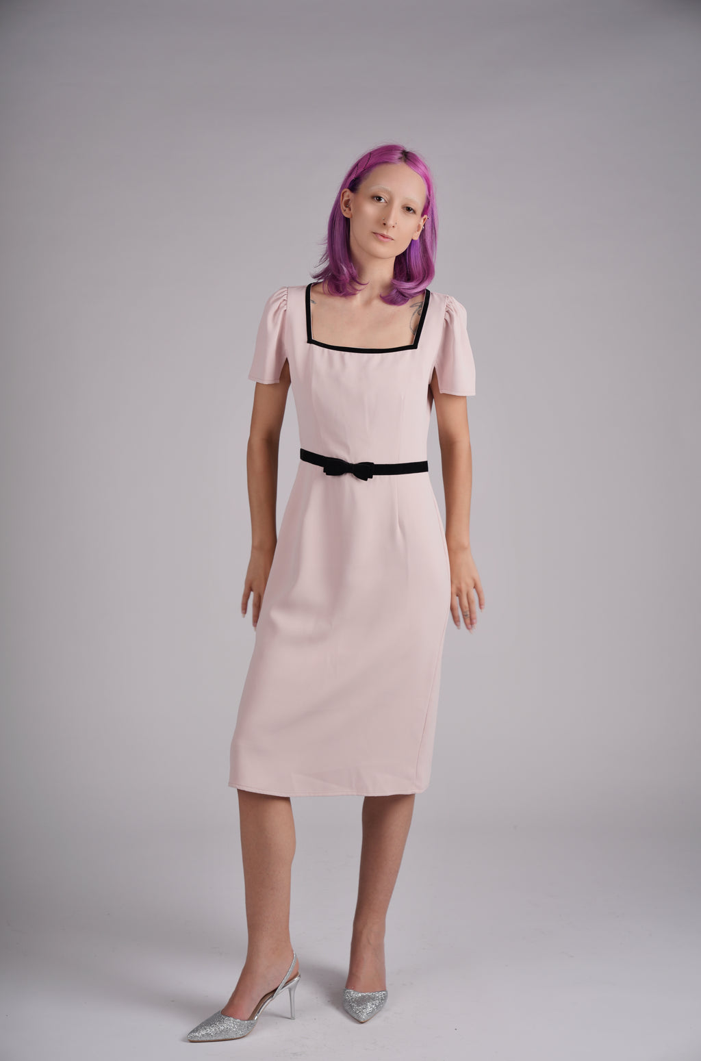 Rose Noir Bow Midi Dress