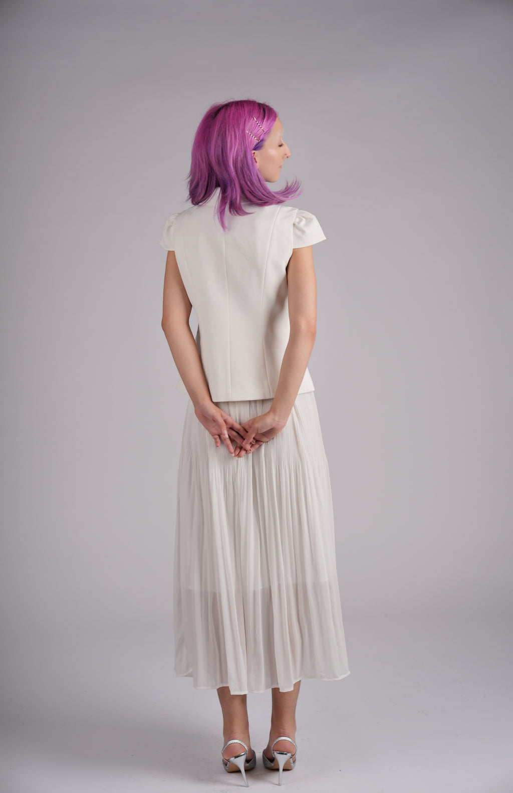 Aviary Blanc Embroidered Pleated Midi Skirt Set